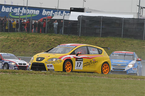 Michel Nykjær havde bl.a. Chevrolets fabrikskører Alain Menu bag sig på Oschersleben